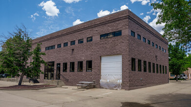 3050 Sterling Cir, Boulder, CO à louer Photo de l’immeuble– Image 1 sur 6