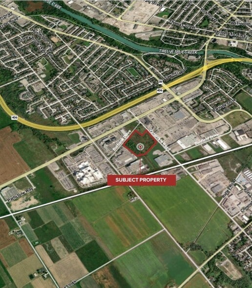 36 Burbank Dr, St Catharines, ON à vendre - Aérien – Image 2 sur 5