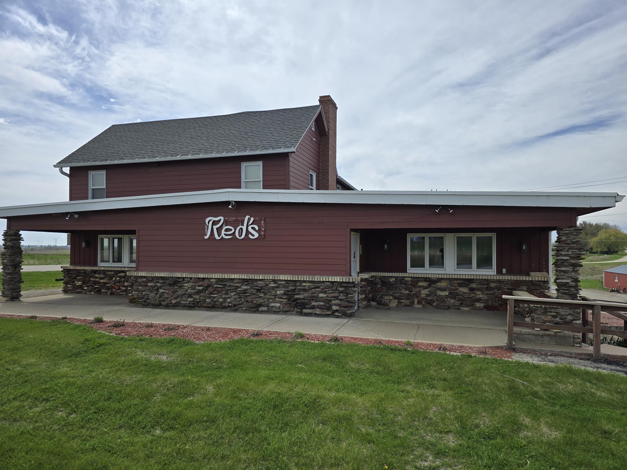 27569 State Hwy 81, Cuba City, WI à vendre Photo de l’immeuble– Image 1 sur 23