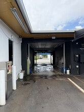 824 N Dixie Hwy, Lake Worth, FL à louer Photo intérieure– Image 2 sur 4