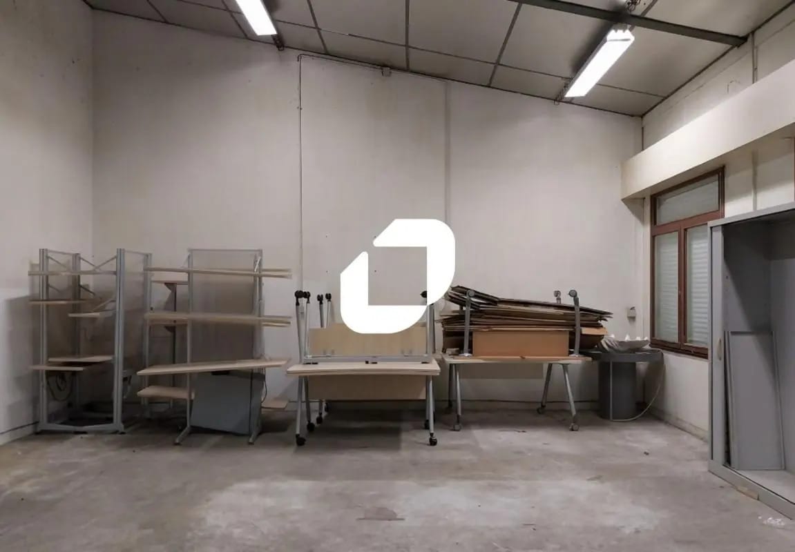 Local d'activités dans Nantes à vendre Photo de l’immeuble– Image 1 sur 5