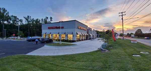 3125 E Franklin Blvd, Gastonia, NC à louer - Photo principale – Image 1 sur 1