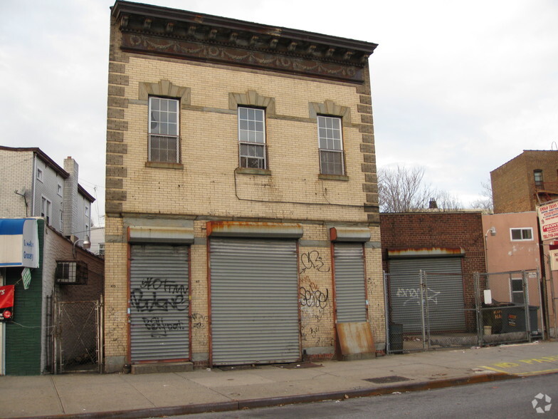105 Jamaica Ave, Brooklyn, NY à louer - Photo de l’immeuble – Image 2 sur 5