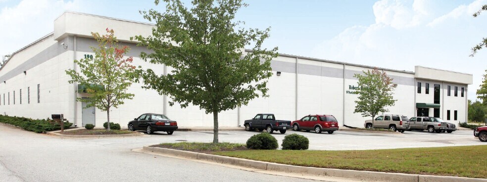 190 Westridge Industrial Blvd, McDonough, GA à louer - Photo de l’immeuble – Image 3 sur 9