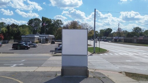 26020 Coolidge Hwy, Huntington Woods, MI à louer - Autre – Image 2 sur 7