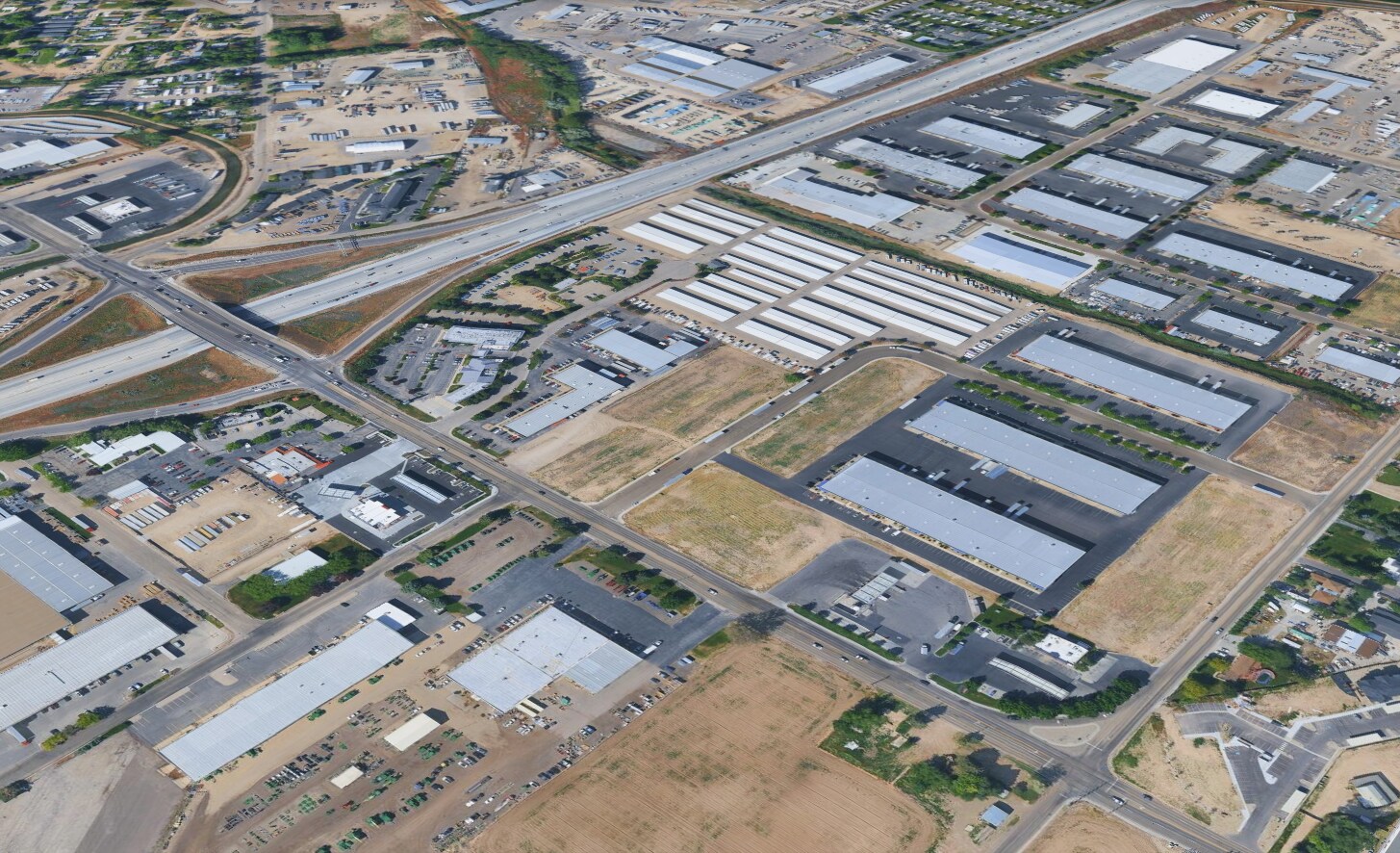 1450 E Fargo Ave, Nampa, ID à vendre Photo principale– Image 1 sur 2