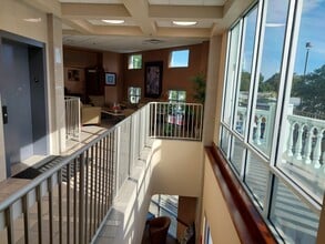8681-8687 W Irlo Bronson Memorial Hwy, Kissimmee, FL à louer Photo intérieure– Image 1 sur 5