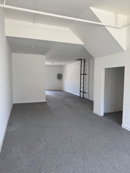 4061 Whittier Blvd, Los Angeles, CA à louer - Photo intérieure – Image 3 sur 4