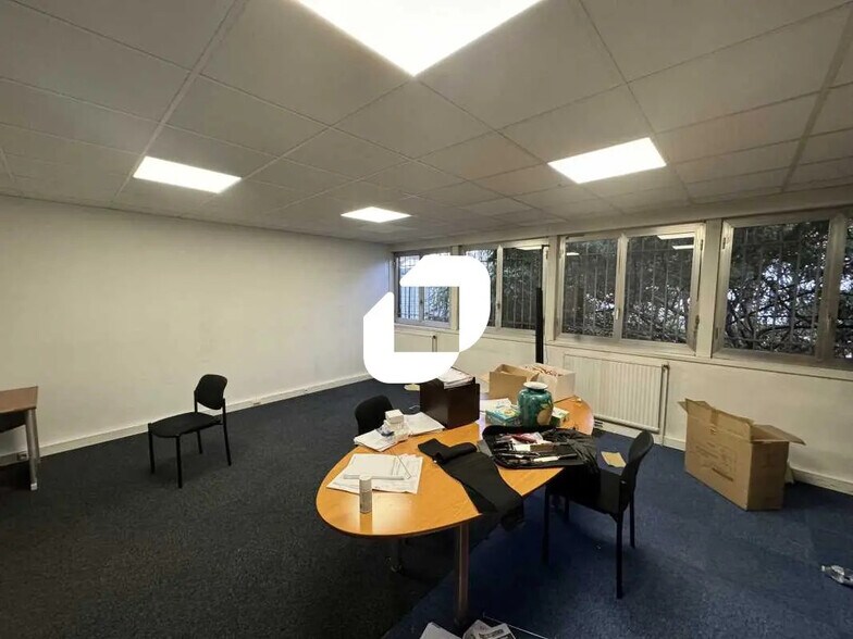 16 Rue Des Oliviers, Thiais à louer - Photo intérieure – Image 3 sur 28