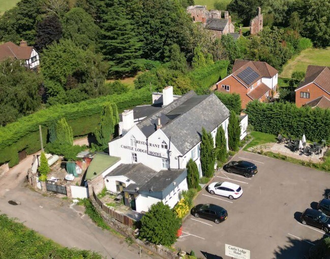 1 Green Ct, Ross On Wye à vendre - Photo de l’immeuble – Image 2 sur 2