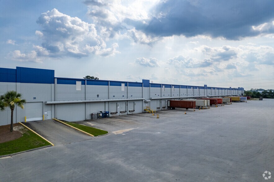 40 Sonny Perdue Dr, Garden City, GA à louer - Photo de l’immeuble – Image 3 sur 4