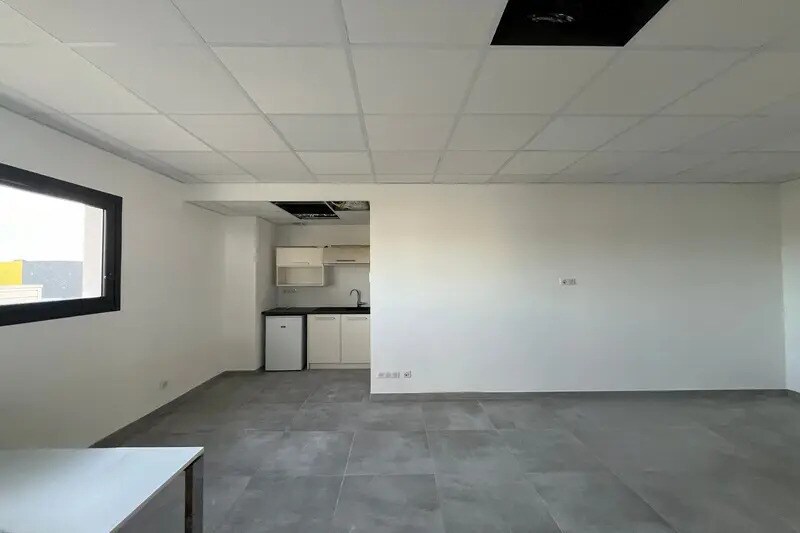 Bureau dans Lavérune à louer - Photo de l’immeuble – Image 3 sur 4