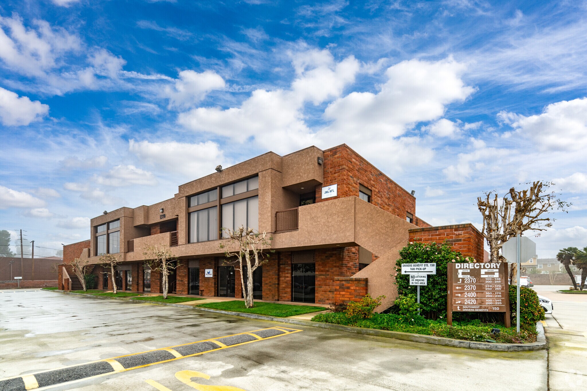 2370-2420 W Carson St, Torrance, CA à louer Photo principale– Image 1 sur 17