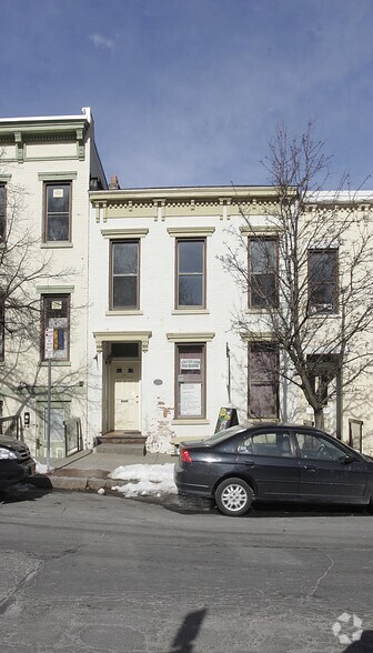 293 Hamilton St, Albany, NY à vendre - Photo de l’immeuble – Image 2 sur 10