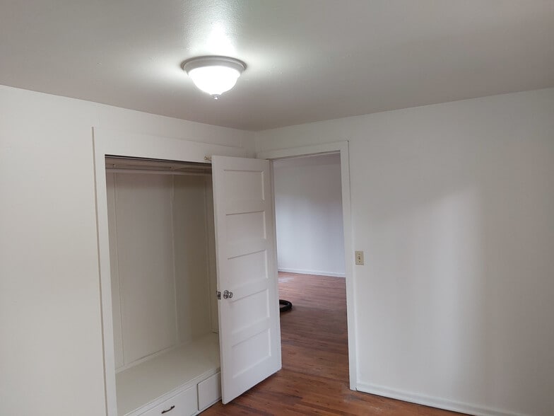 350 SE Lilly Ave, Corvallis, OR à vendre - Photo intérieure – Image 3 sur 21