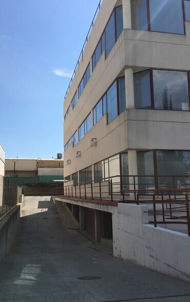 Bureau dans Tres Cantos, Madrid à vendre - Photo de l’immeuble – Image 1 sur 1