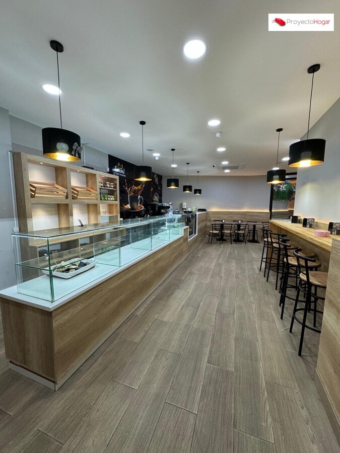 L'Hospitalet de Llobregat, BAR 08903 - - - Photo intérieure - Image 1 of 16