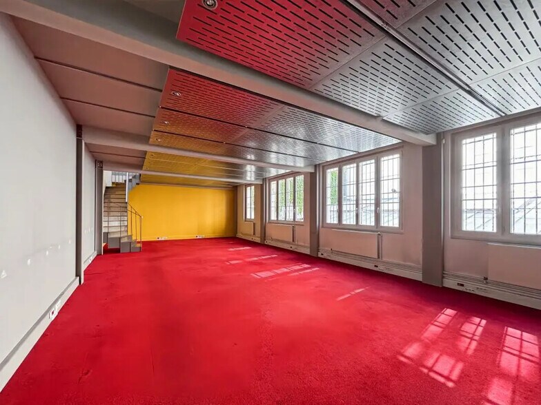 Bureau dans Paris à louer - Photo de l’immeuble – Image 3 sur 8