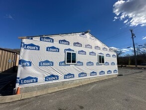 1209 Highway 12 S, Ashland City, TN à louer Photo de l’immeuble– Image 2 sur 4