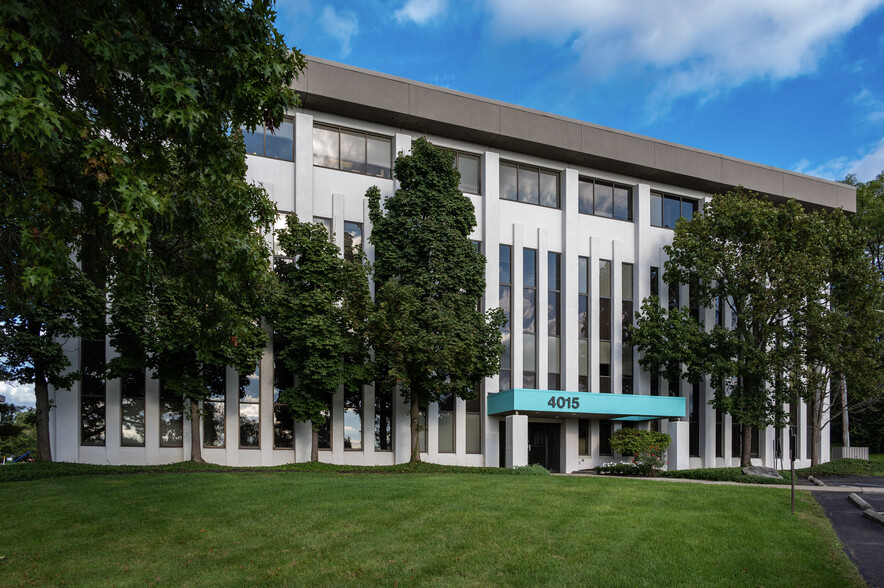 4000 Executive Park Dr, Cincinnati, OH à louer - Photo de l’immeuble – Image 3 sur 20