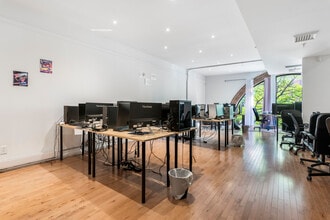 4363 Rue Saint-Denis, Montréal, QC à louer Photo intérieure– Image 2 sur 17