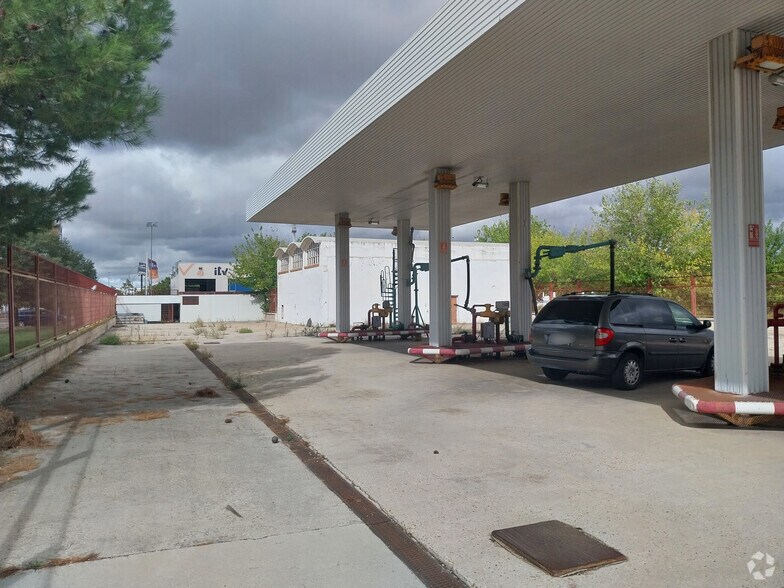 Carretera Daganzo, 17 bis, Alcalá de Henares, Madrid à vendre - Photo de l’immeuble – Image 3 sur 3