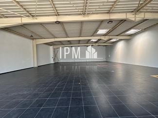 Plus de détails pour 25 Avenue Jose Nobre, Martigues - Local commercial à louer