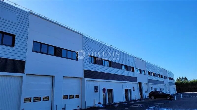 Local d’activités dans Saint-Aignan-Grandlieu à louer - Photo de l’immeuble – Image 3 sur 6