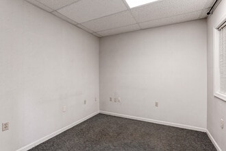 1513 Cedar Cliff Dr, Camp Hill, PA à louer Photo intérieure– Image 2 sur 5