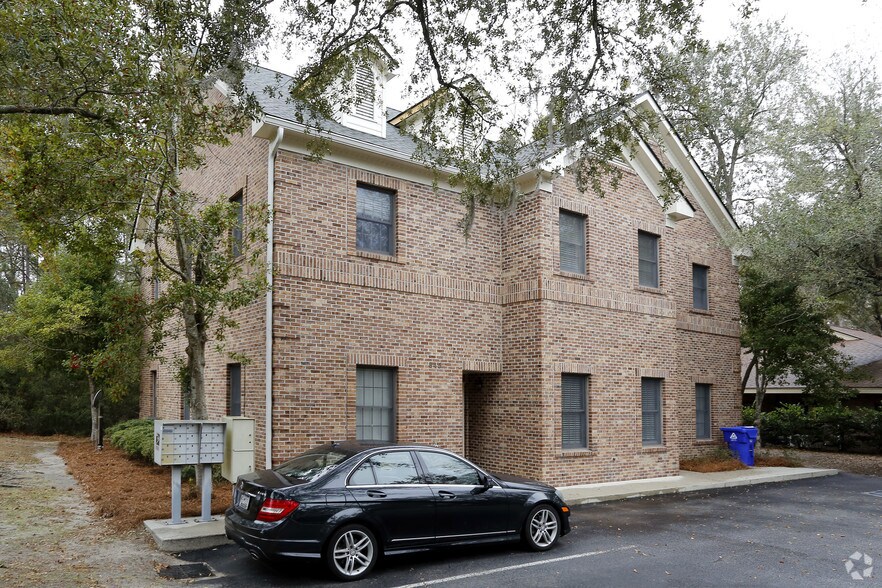 845 Lowcountry Blvd, Mount Pleasant, SC à louer - Photo de l’immeuble – Image 2 sur 8