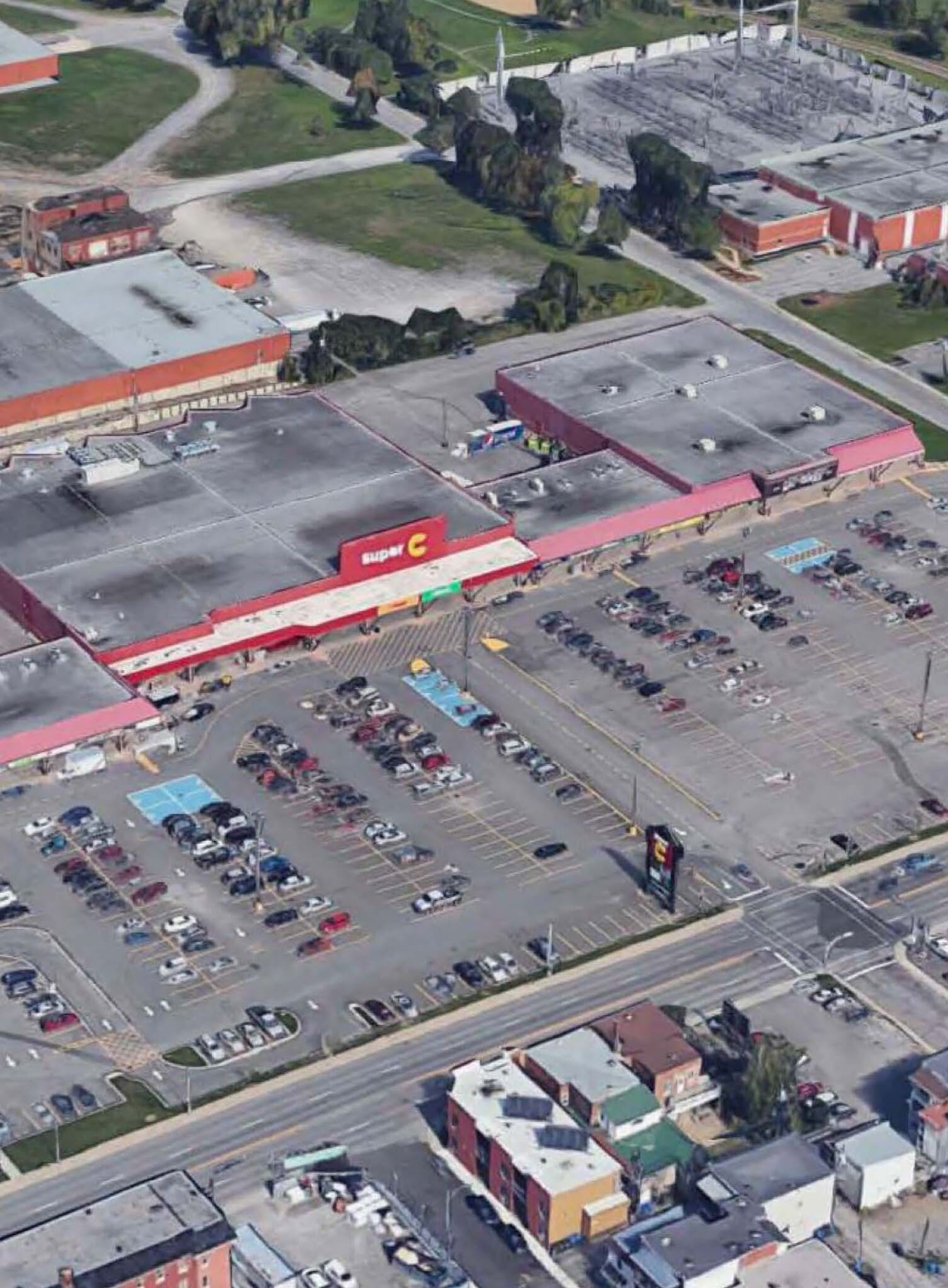 600-850 Du Saint-Maurice Boul, Trois-Rivières, QC à louer Photo principale– Image 1 sur 4