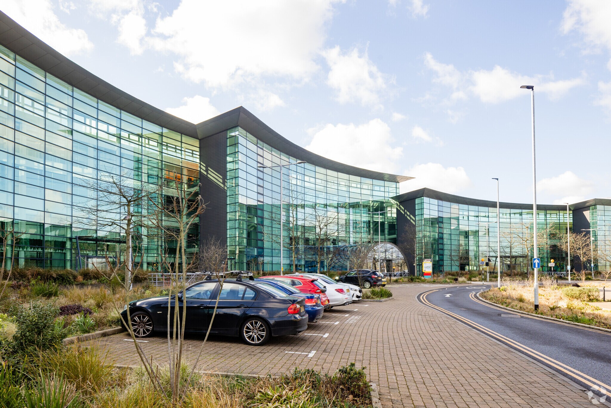 Basingstoke Rd, Reading à louer Photo principale– Image 1 sur 22