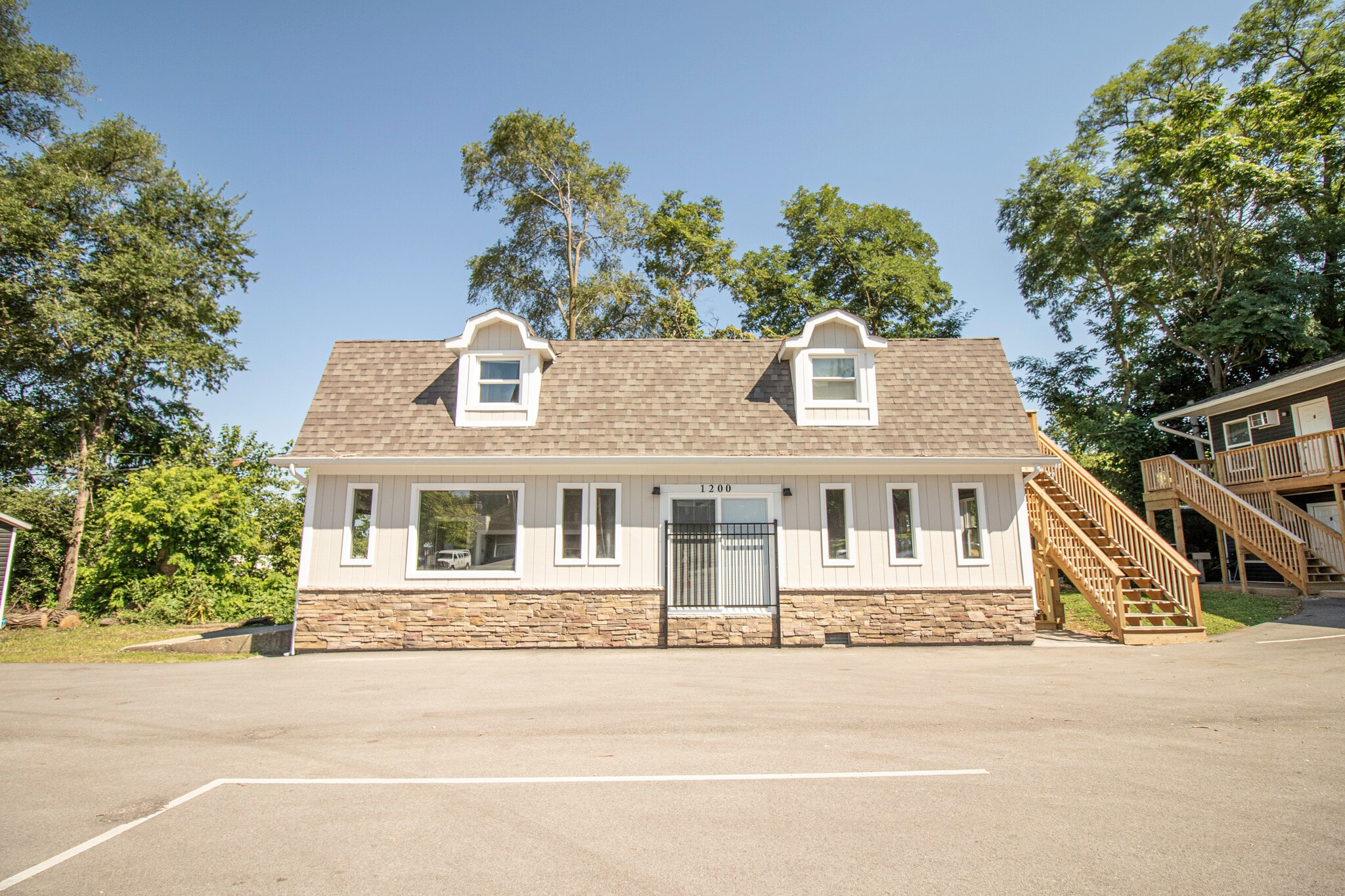 1200 Main St, Lafayette, IN à louer Photo de l’immeuble– Image 1 sur 18