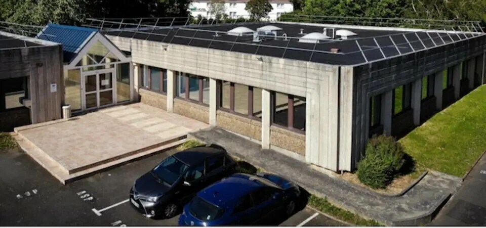 Bureau dans Caen à louer - Photo de l’immeuble – Image 3 sur 12