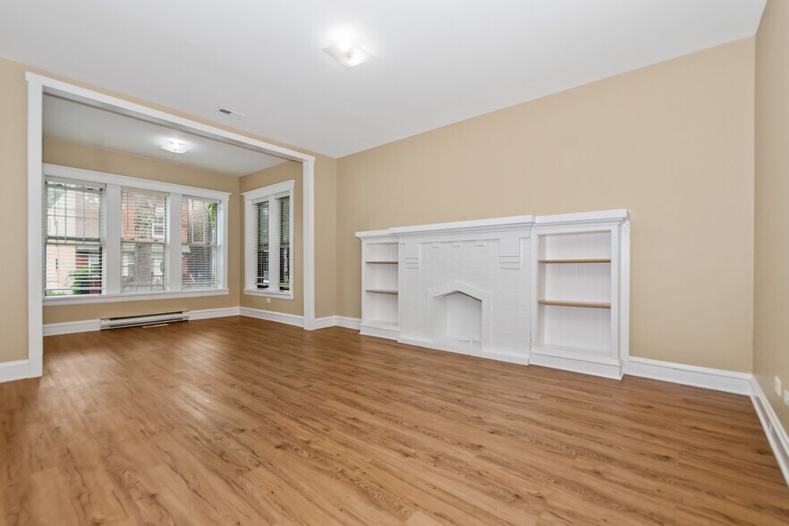 1509 E 69th Pl, Chicago, IL à vendre - Photo intérieure – Image 3 sur 32