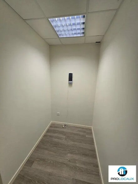 Bureau dans Amiens à louer - Photo intérieure – Image 3 sur 3