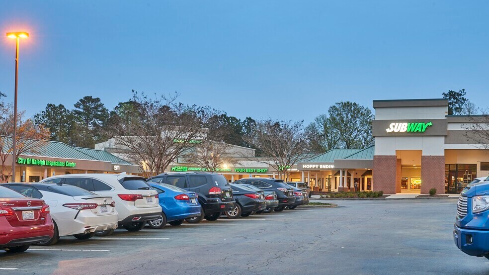 8300-8320 Litchford Rd, Raleigh, NC à louer - Photo de l’immeuble – Image 3 sur 9