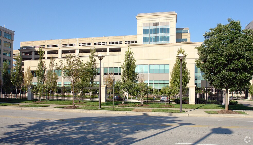 520 S Meridian St, Indianapolis, IN à louer - Photo de l’immeuble – Image 2 sur 4