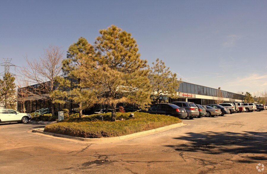 9540 E Jewell Ave, Denver, CO à louer - Photo de l’immeuble – Image 3 sur 5