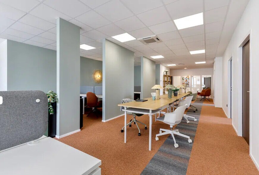 Bureau dans Reims à louer - Photo intérieure – Image 1 sur 5