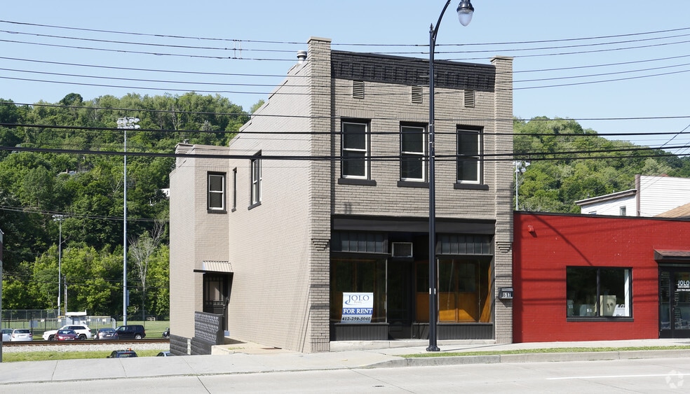 617-619 Butler St Office/Retail/Res portefeuille de 2 biens à vendre sur LoopNet.fr - Photo principale – Image 1 sur 2