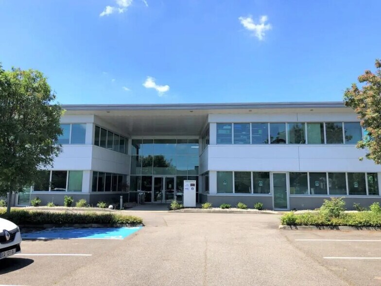 Bureau dans Labège à louer - Photo de l’immeuble – Image 2 sur 8