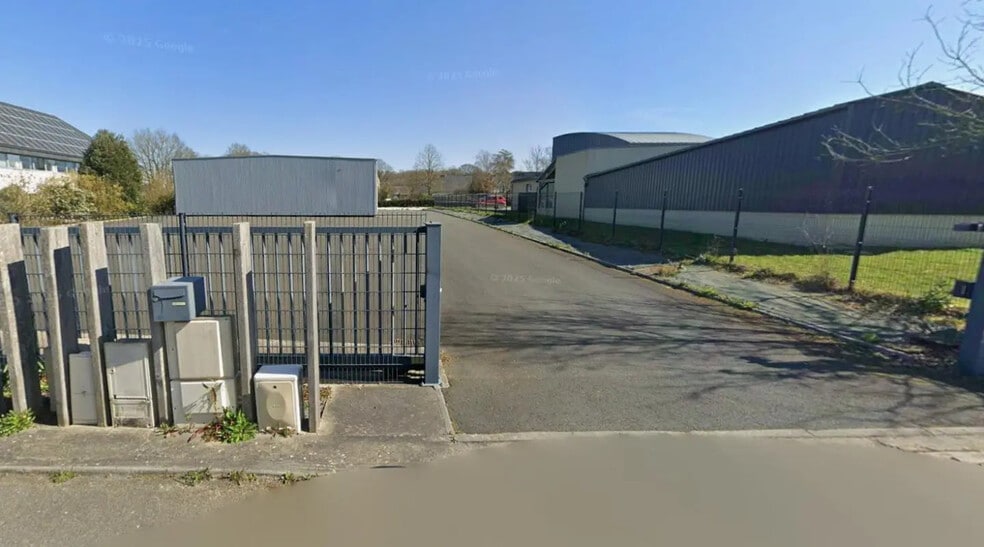 Local d'activités dans Derval à vendre - Photo de l’immeuble – Image 2 sur 8