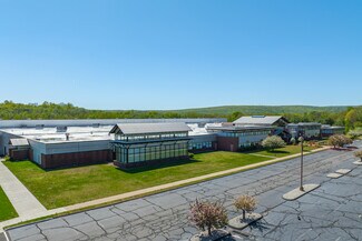 Plus de détails pour 181 W Johnson Ave, Cheshire, CT - Industriel/Logistique à louer