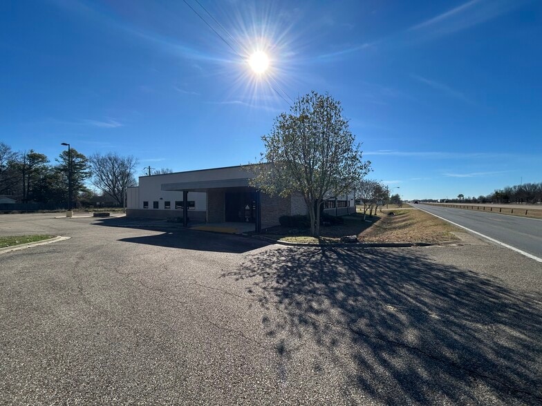 2596 Interstate 55, Marion, AR à louer - Photo de l’immeuble – Image 3 sur 7
