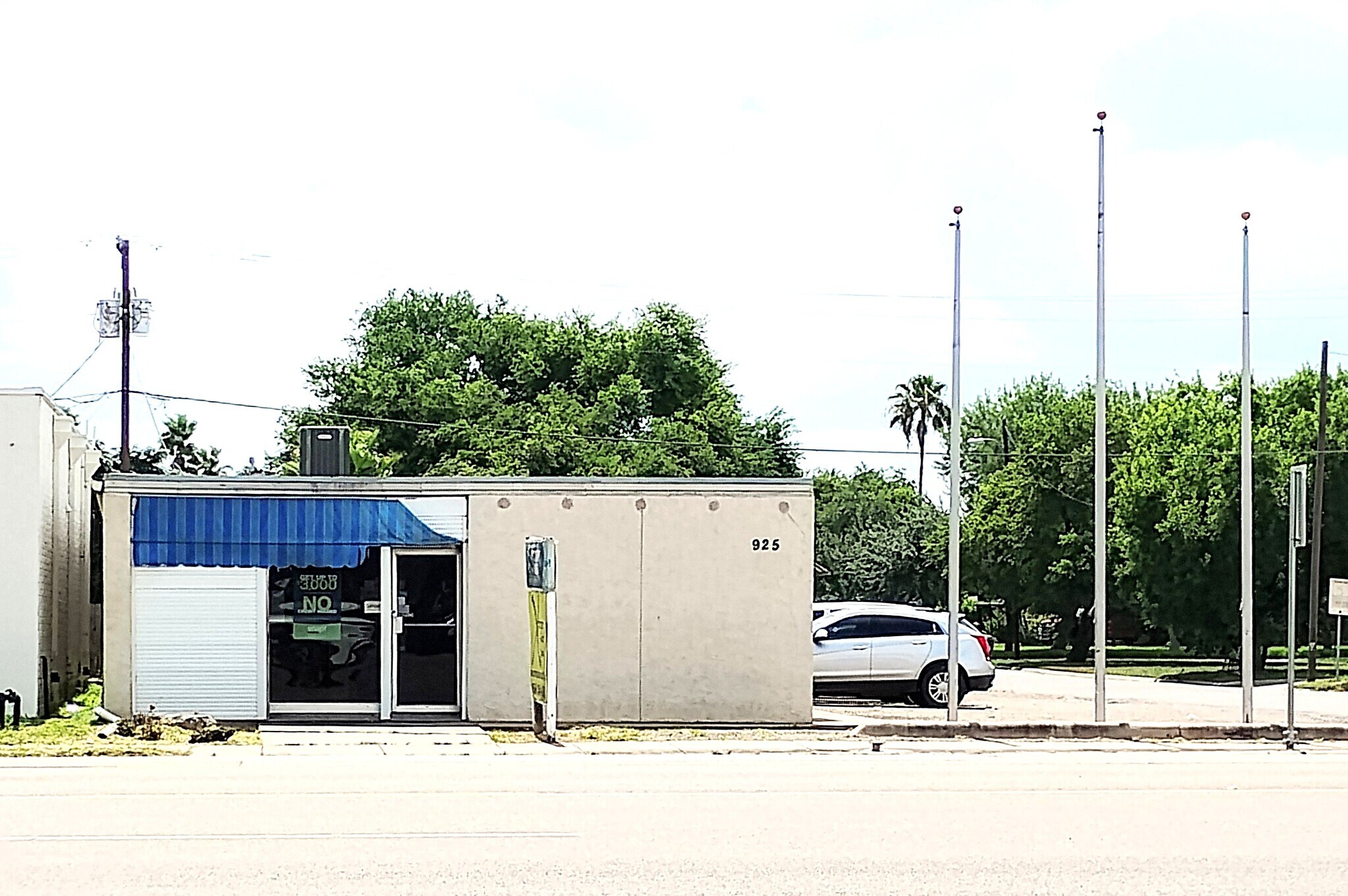 925 S 77 Sunshine Strip, Harlingen, TX à vendre Photo de l’immeuble– Image 1 sur 17
