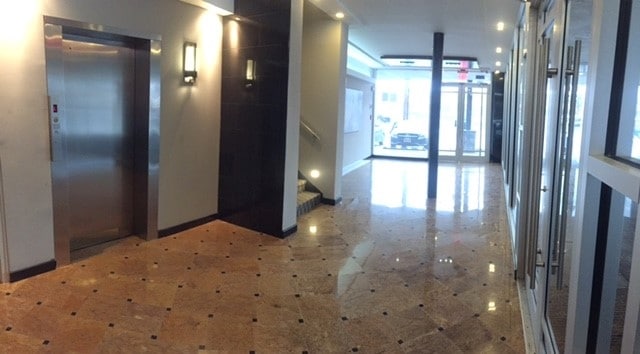 315 Walt Whitman Rd, Huntington Station, NY à louer - Photo intérieure – Image 2 sur 54