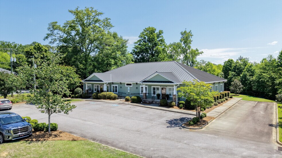 137 Amicks Ferry Rd, Chapin, SC à louer - Photo de l’immeuble – Image 3 sur 10