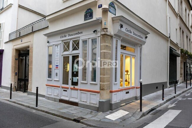Plus de détails pour Local commercial à vendre