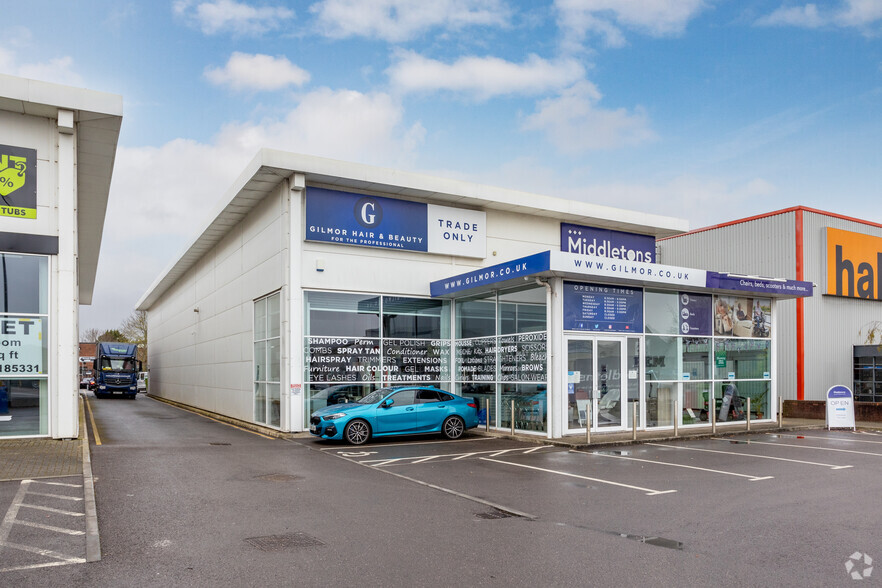 Penarth Rd, Cardiff à louer - Photo principale – Image 1 sur 3